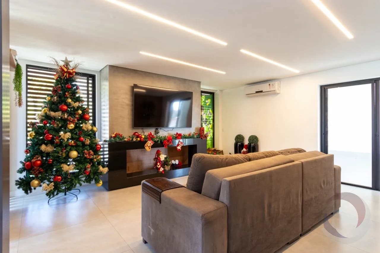 Casa para venda com 3 dormitórios em Pedra Branca com 460 m² — foto 2