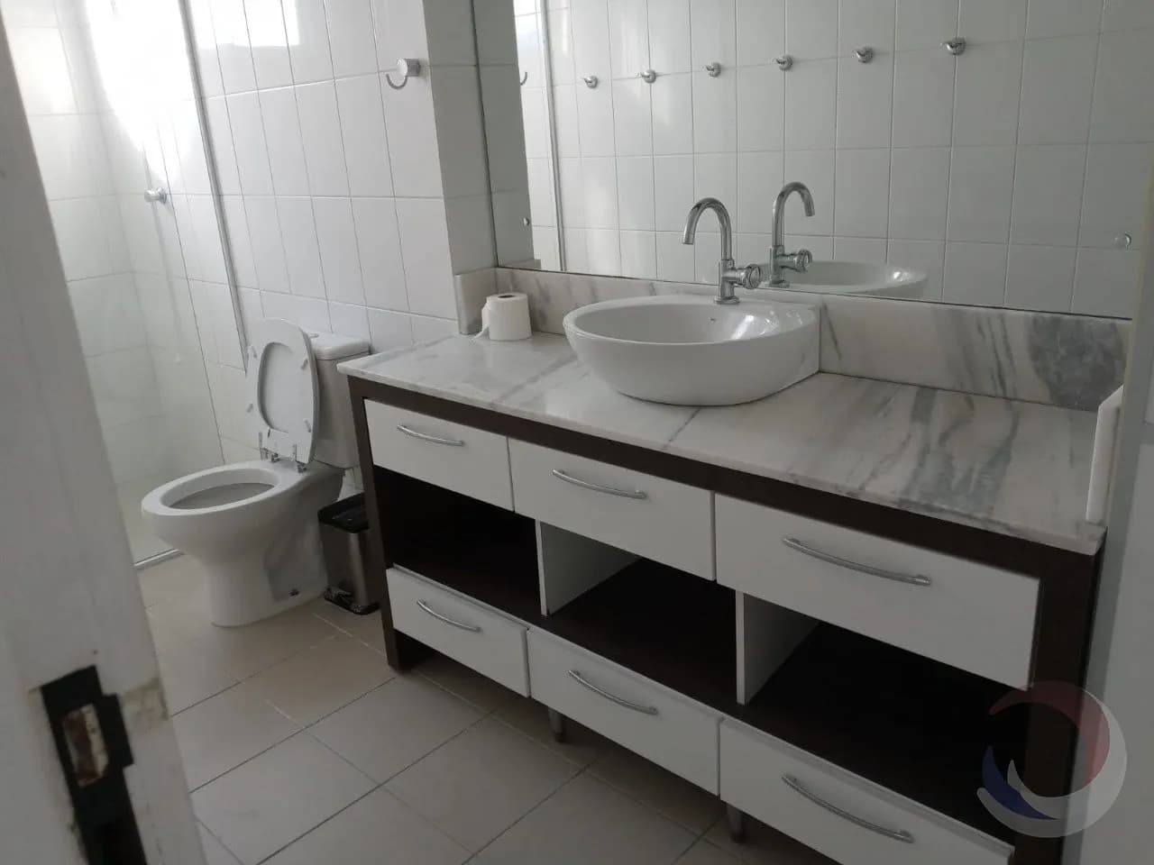 Apartamento para venda com 3 dormitórios em Centro com 128 m² — foto 4