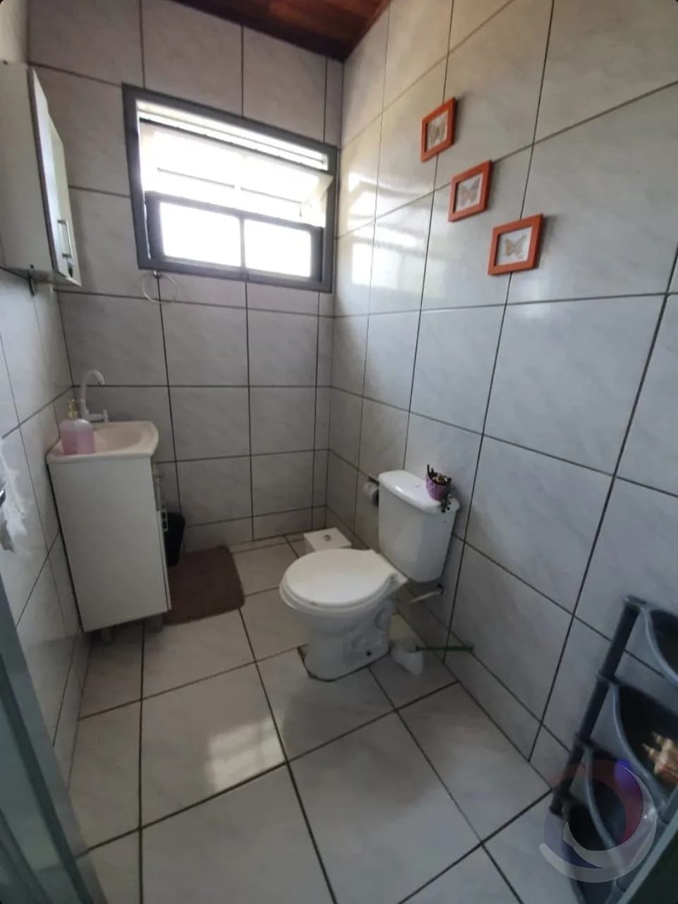 Casa para venda com 6 dormitórios em Centro com 185 m² — foto 2