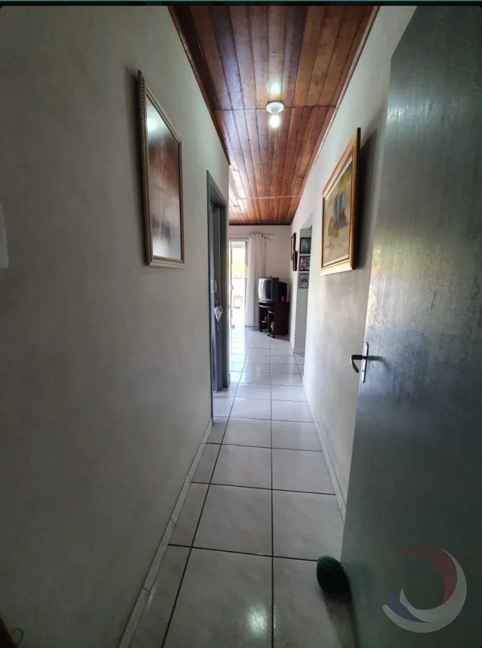 Casa para venda com 6 dormitórios em Centro com 185 m² — foto 4