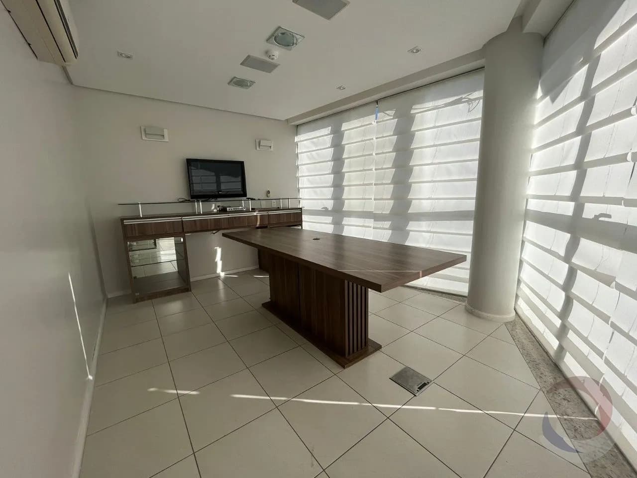 Sala comercial para venda em Centro com 92 m² — foto 4