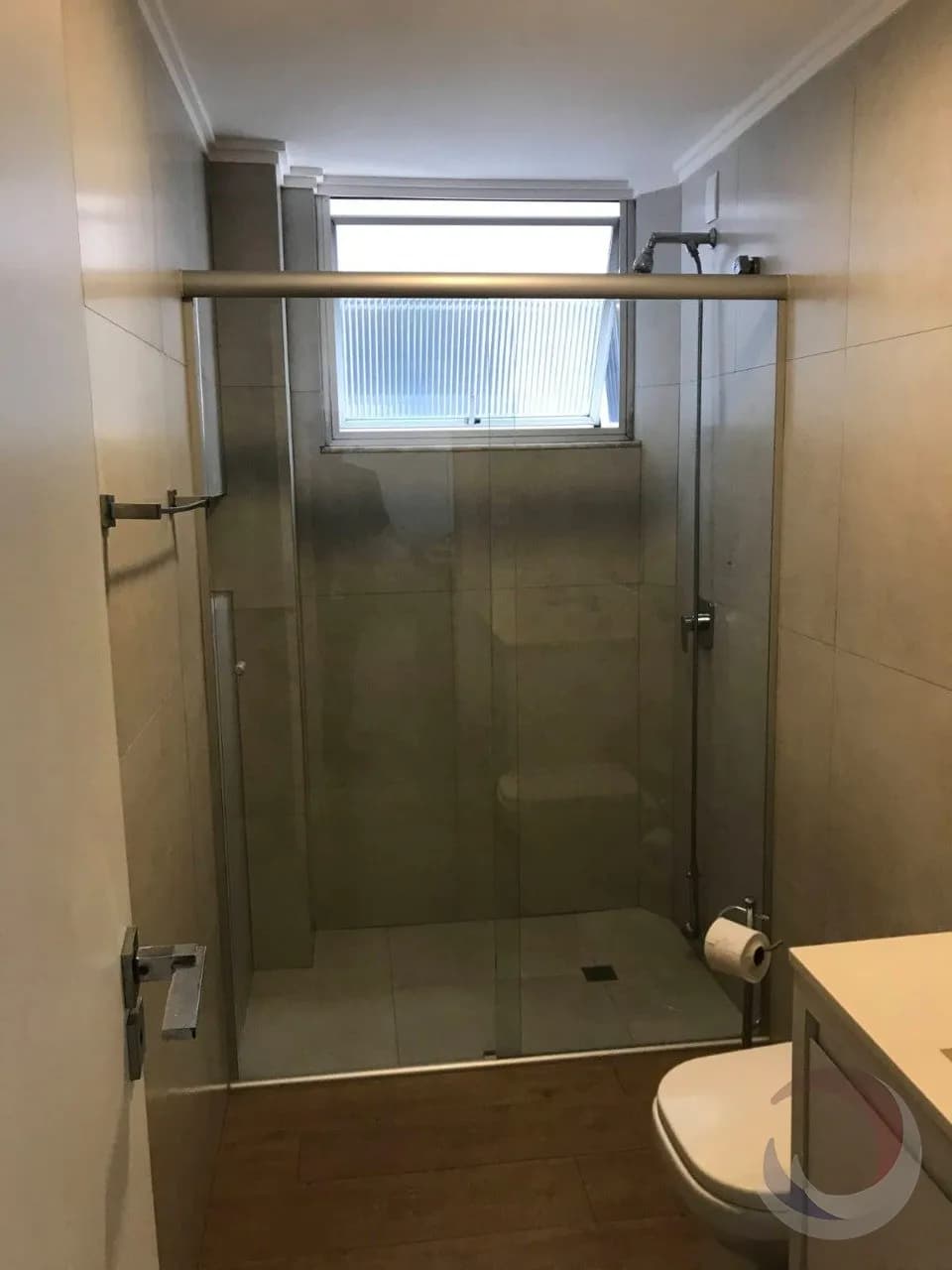 Apartamento para venda com 3 dormitórios em Coqueiros com 120 m² — foto 4