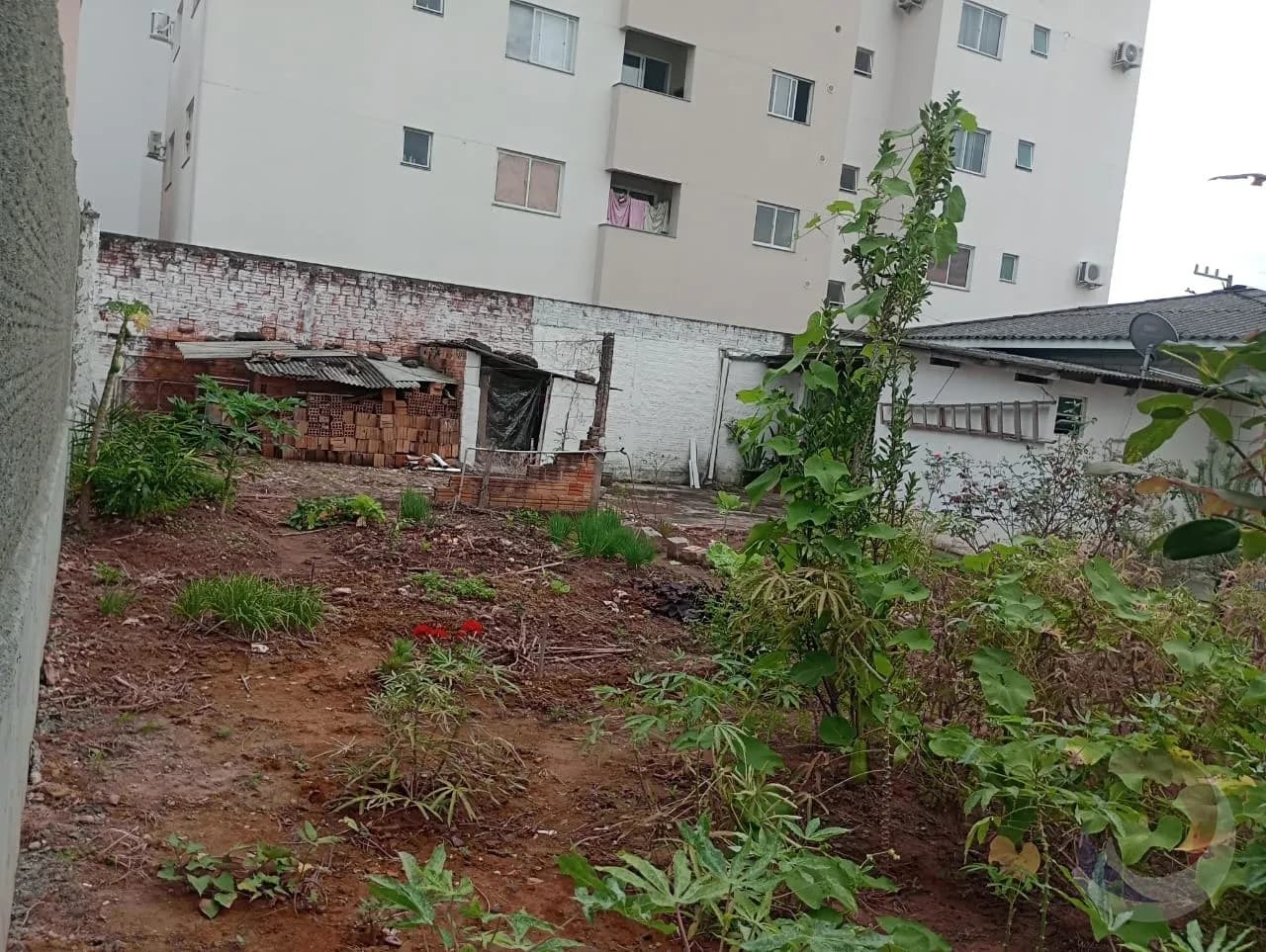 Terreno para venda em Pagani com 360 m² — foto 2