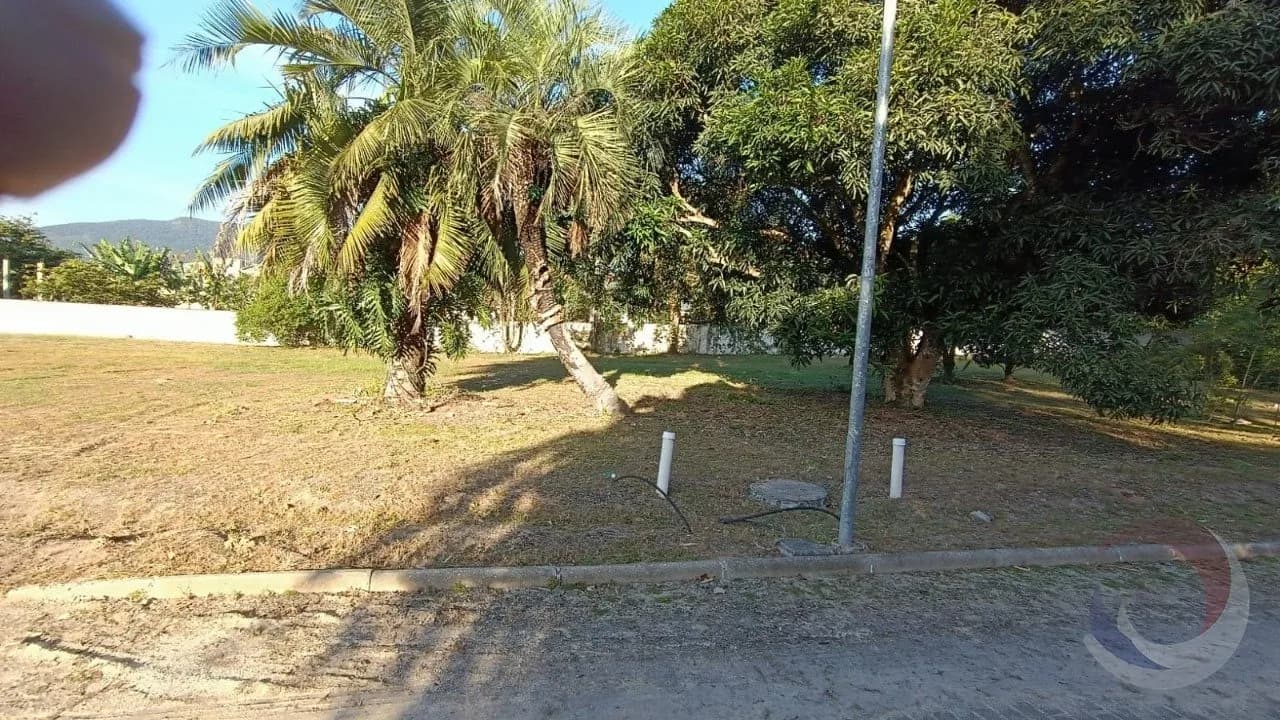 Terreno para venda em Ratones com 455 m² — foto 2