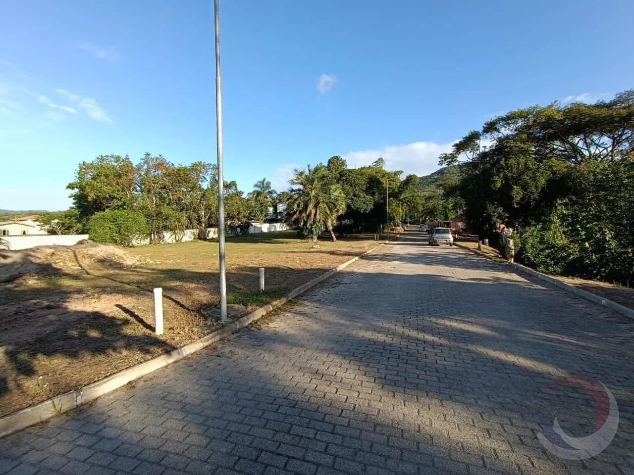 Terreno para venda em Ratones com 450 m² — foto 2