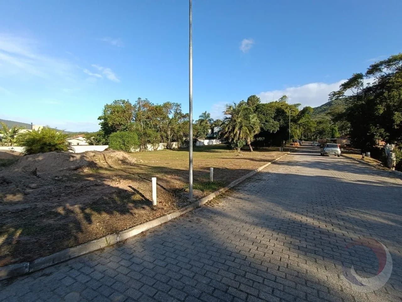 Terreno para venda em Ratones com 450 m² — foto 3