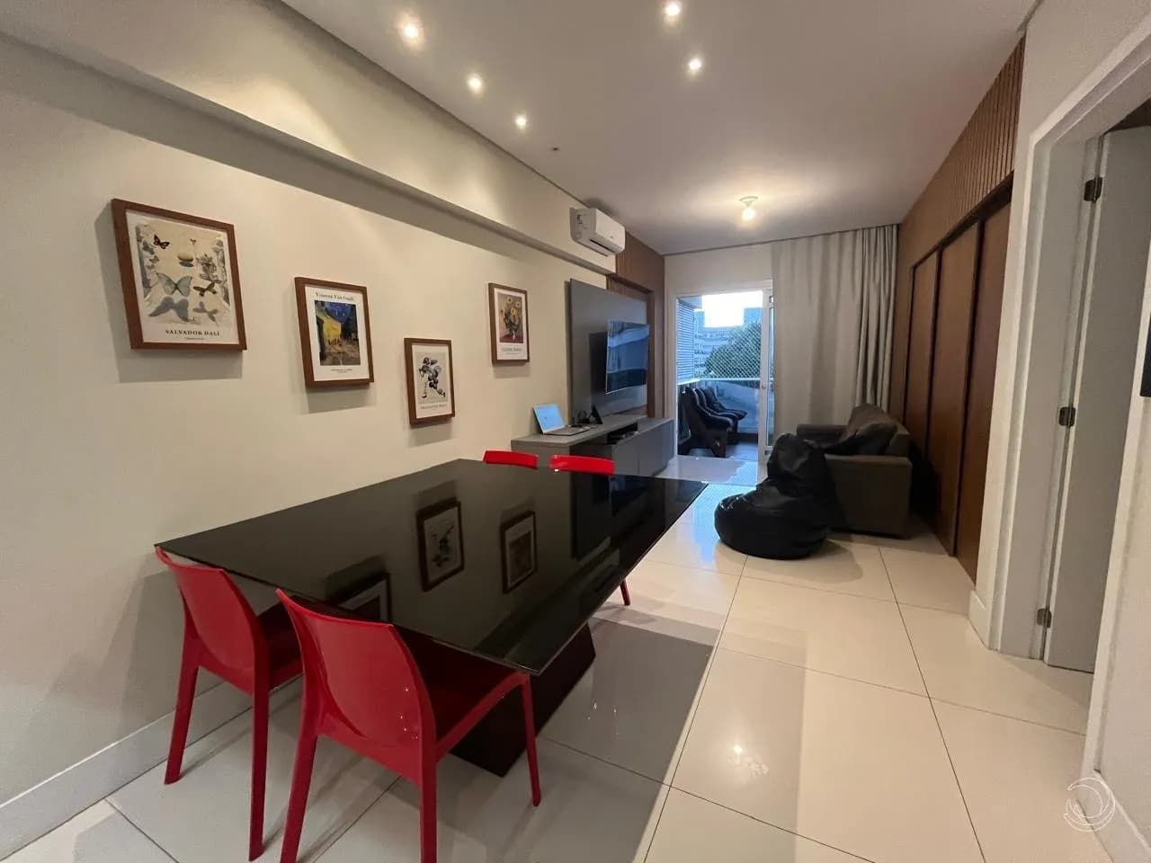 Apartamento duplex para venda com 3 dormitórios em Jurerê com 144 m² — foto principal