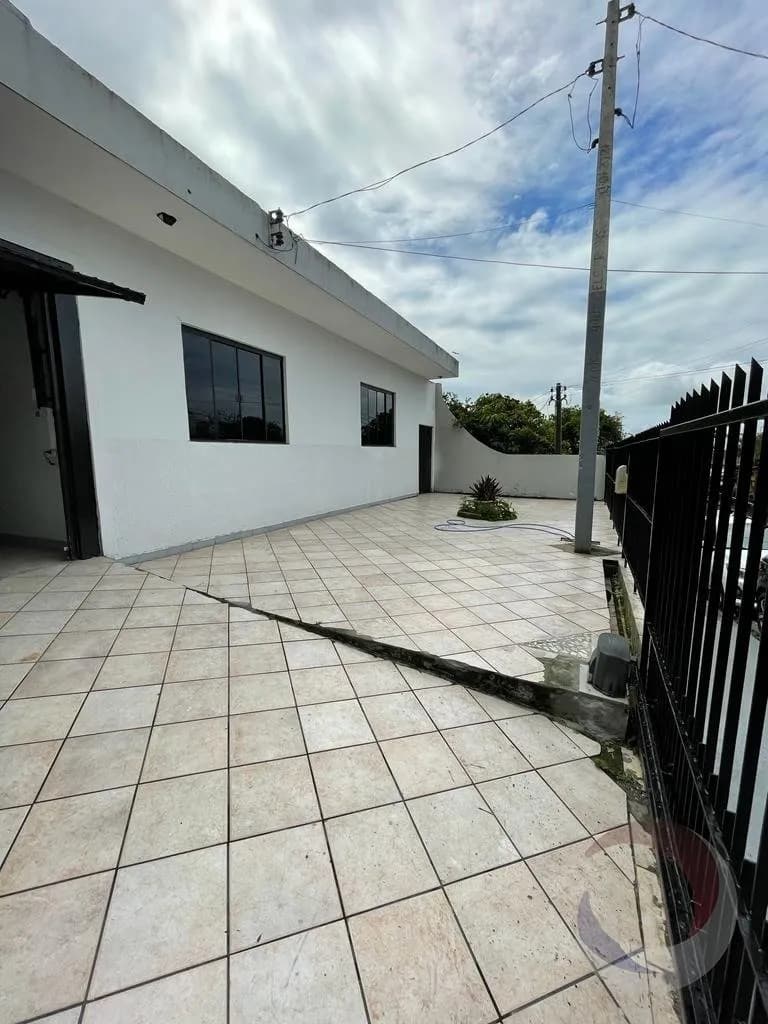 Casa para venda com 3 dormitórios em Barreiros com 110 m² — foto 2