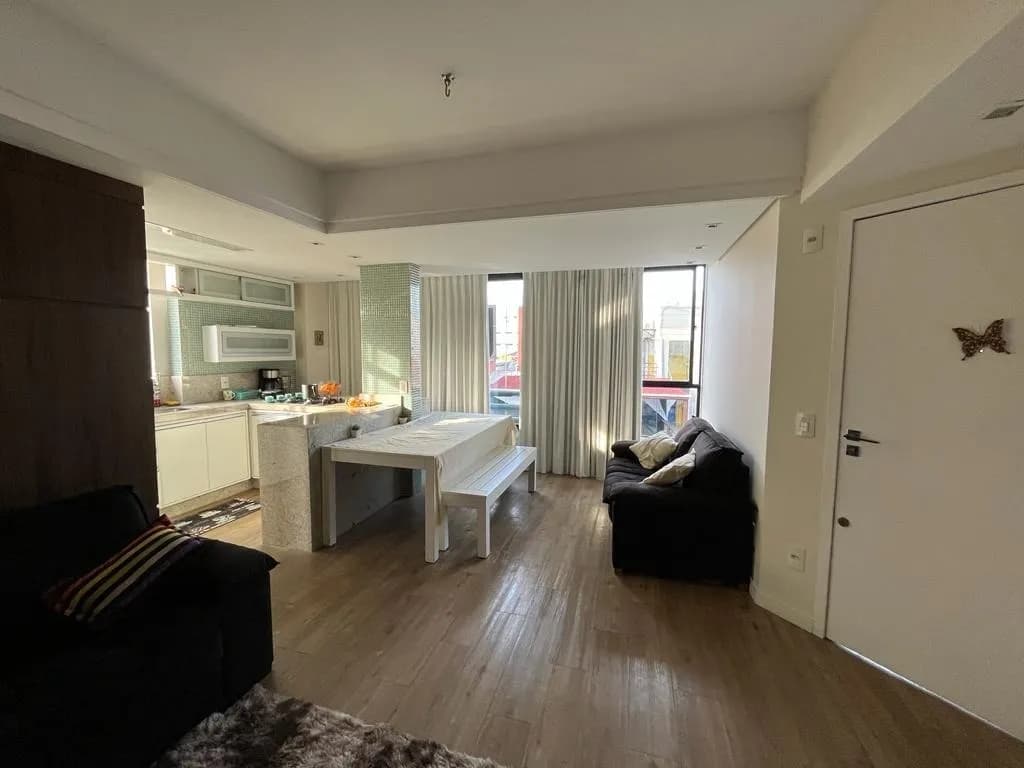 Apartamento para venda com 2 dormitórios em Lagoa Da Conceição com 69 m²
