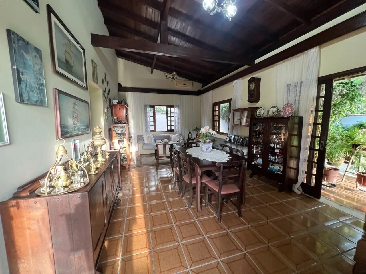Casa para venda com 4 dormitórios em Sambaqui com 160 m² — foto 3