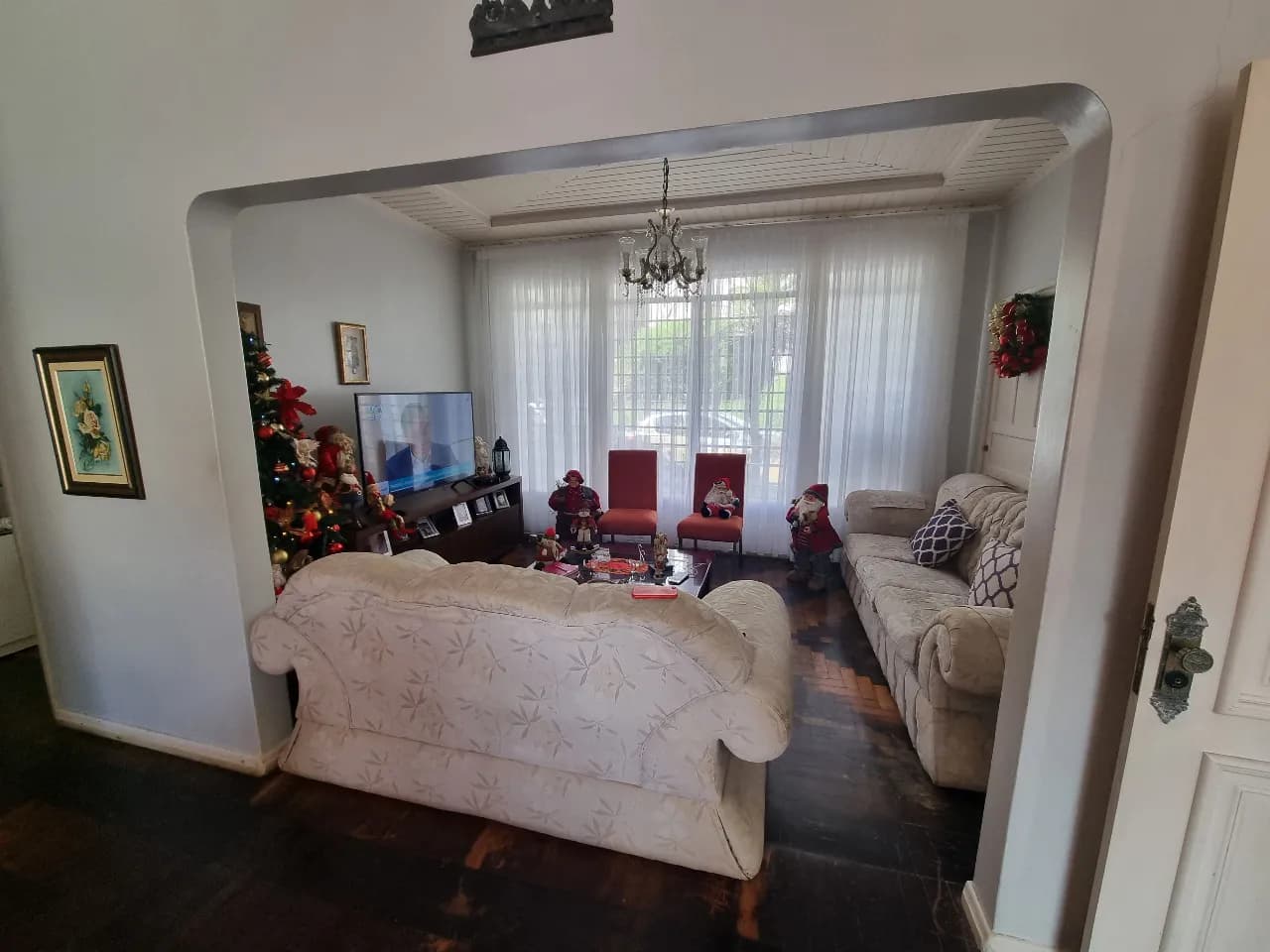 Casa para venda com 4 dormitórios em Agronômica com 150 m² — foto 2