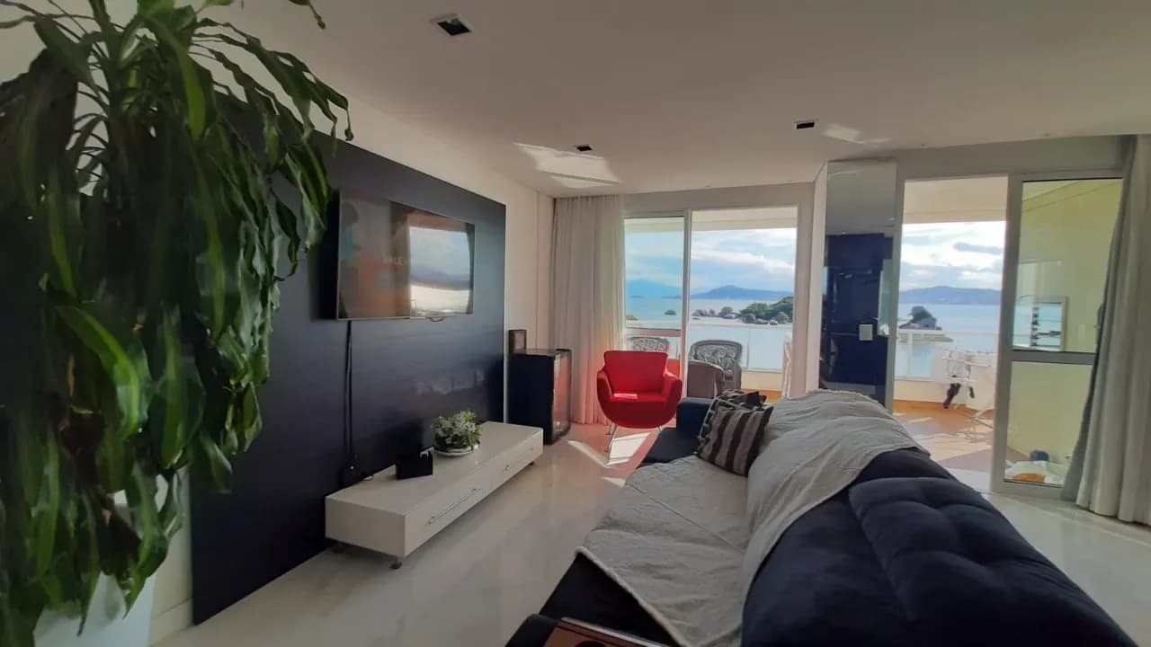 Apartamento para venda com 3 dormitórios em Abraão com 220 m² — foto 4