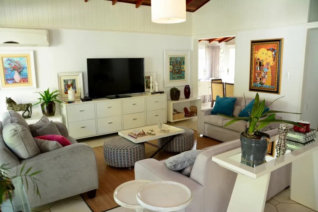 Casa para venda com 2 dormitórios em Lagoa Da Conceição com 260 m² — foto principal