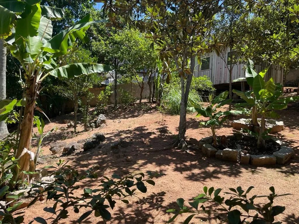 Terreno para venda em Coqueiros com 1427 m² — foto 3