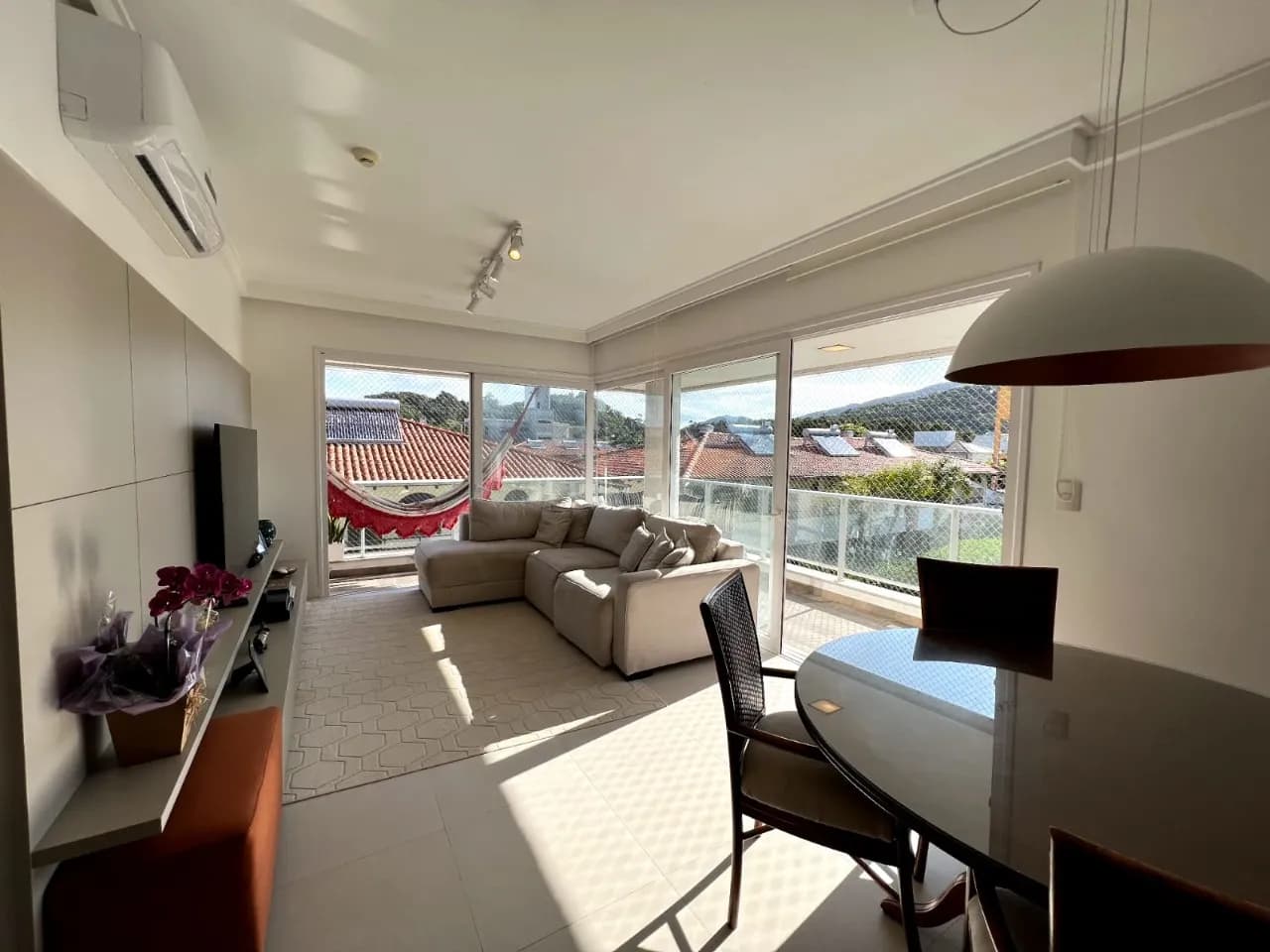 Apartamento para venda com 3 dormitórios em Morro Das Pedras com 113 m² — foto principal