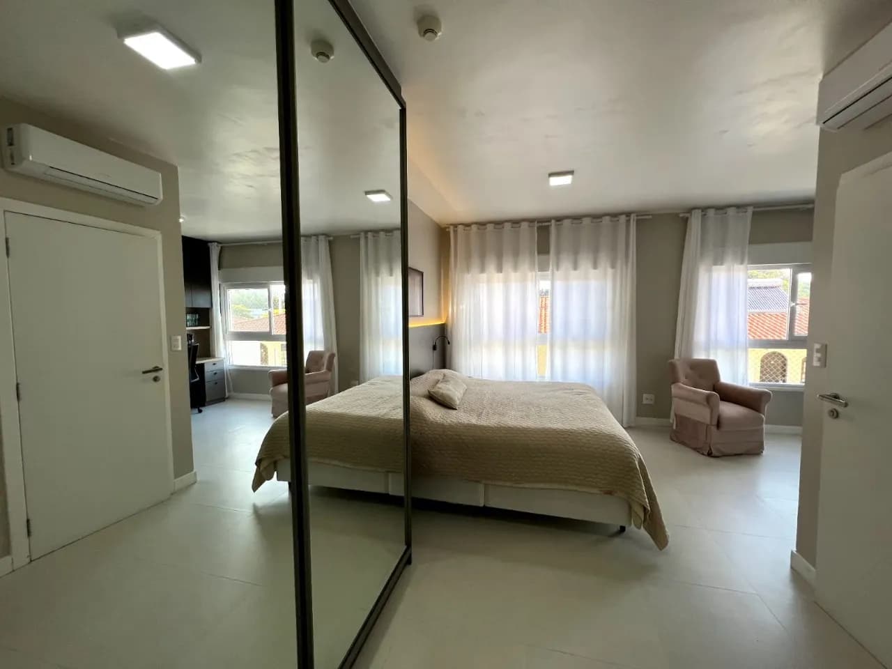 Apartamento para venda com 3 dormitórios em Morro Das Pedras com 113 m² — foto 3