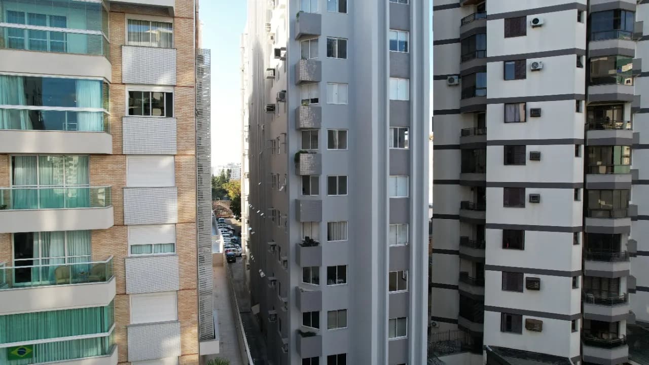 Sala comercial para venda em Centro com 20 m² — foto 2