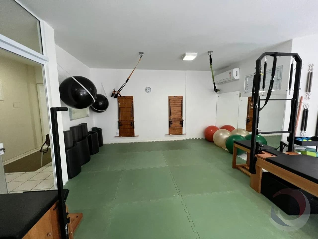 Sala comercial para venda em Trindade com 43 m² — foto 2