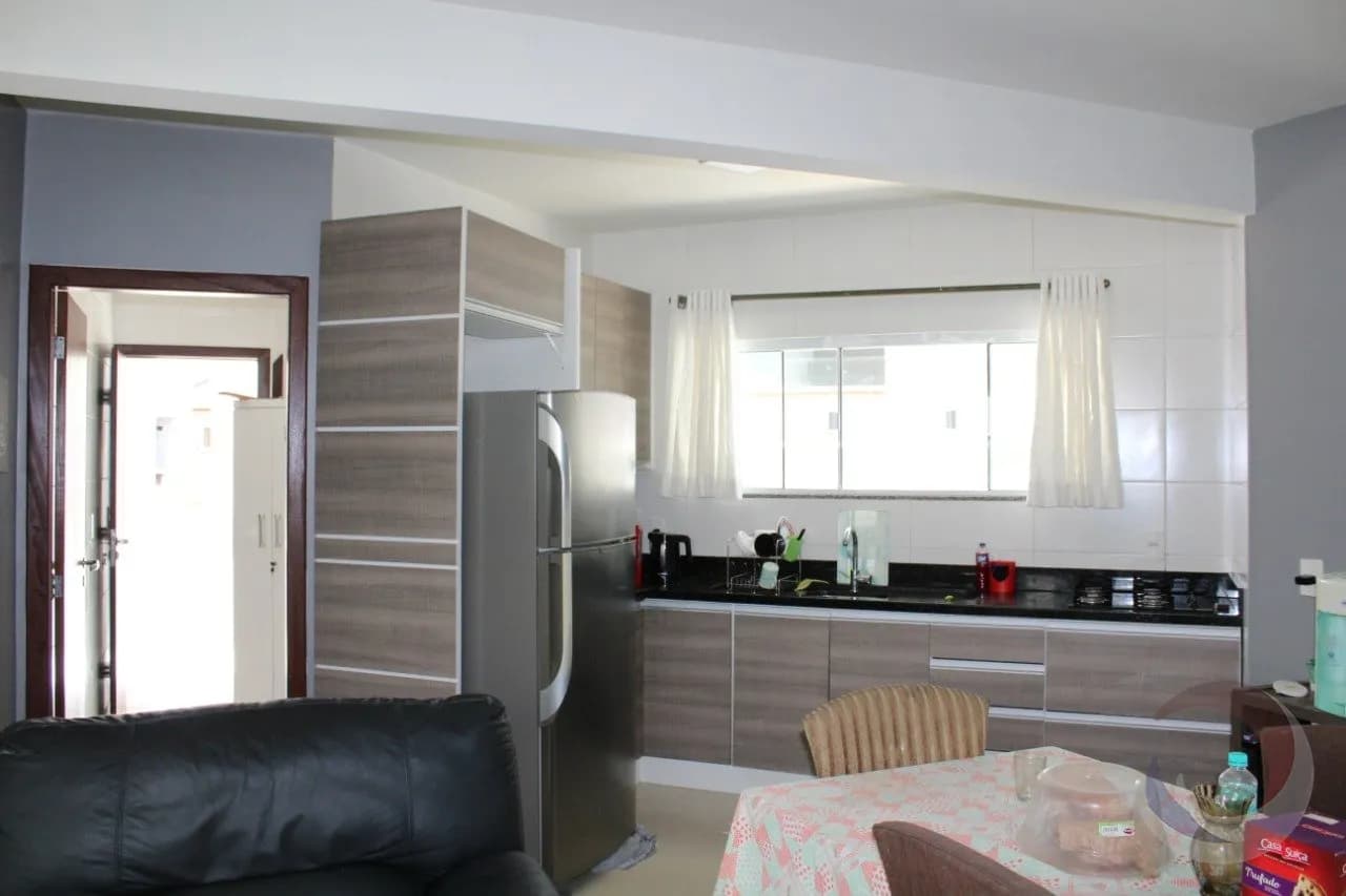 Casa para venda com 5 dormitórios em Ribeirão da Ilha com 251 m² — foto 3