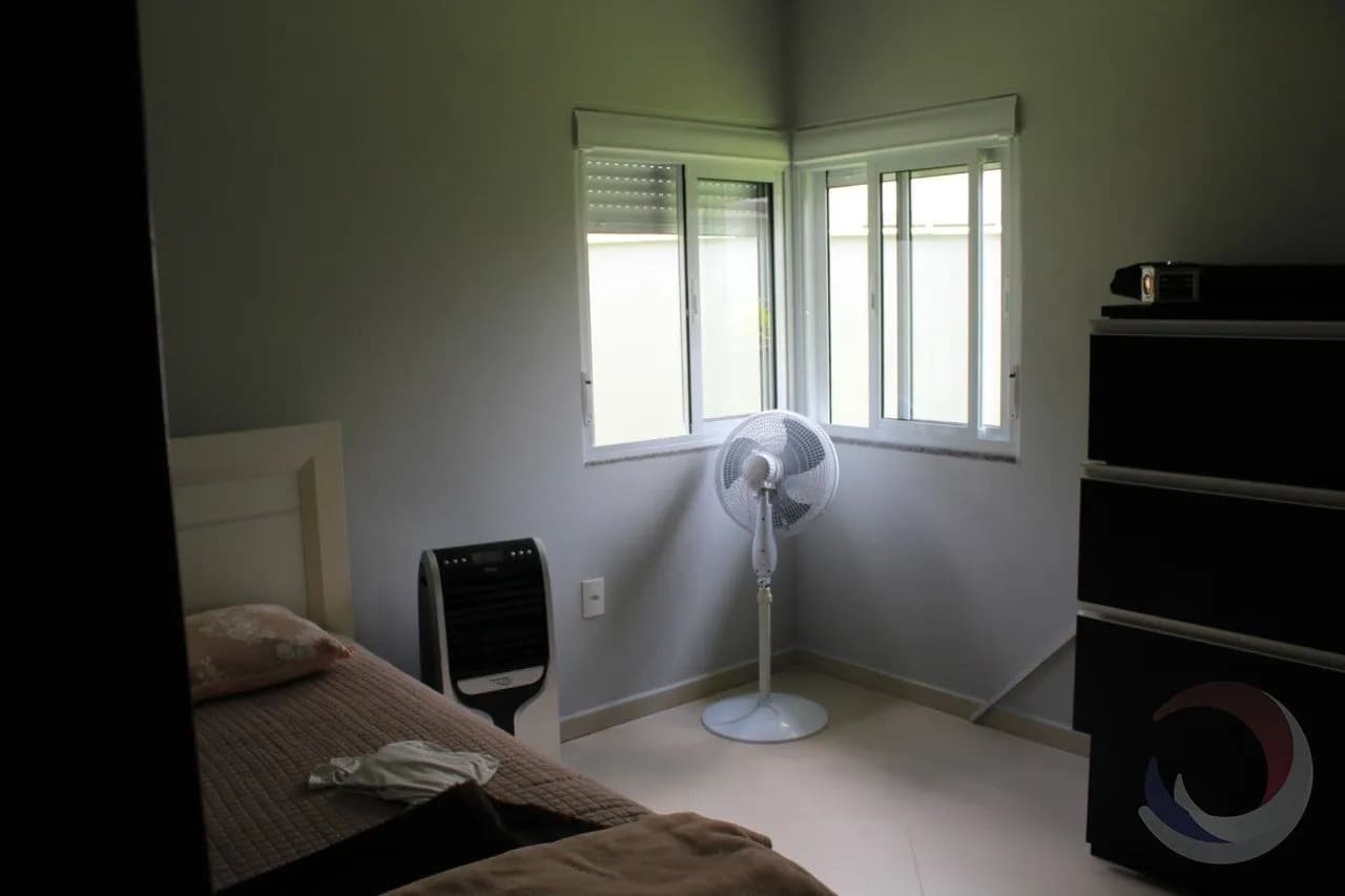 Casa para venda com 5 dormitórios em Ribeirão da Ilha com 251 m² — foto 5