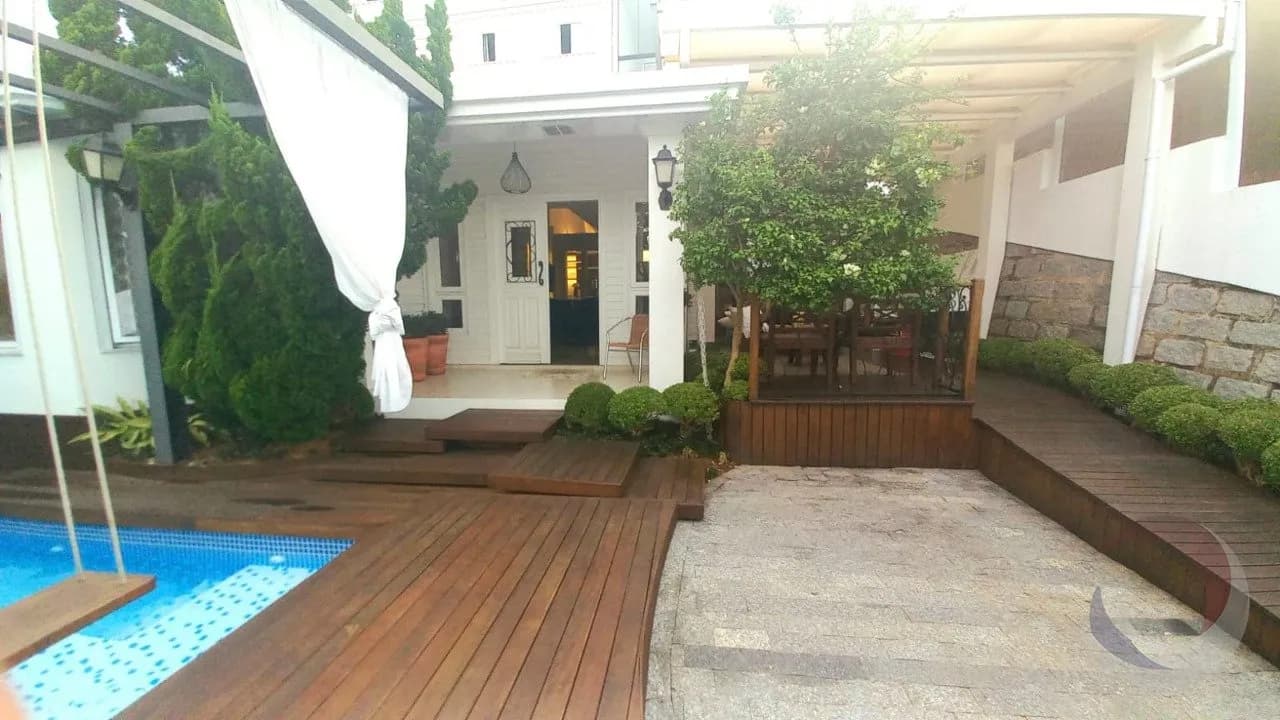 Casa para venda com 2 dormitórios em Estreito com 150 m² — foto 2