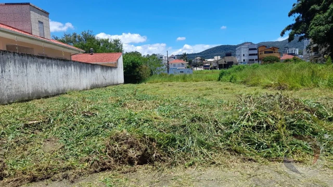 Terreno para venda em Pagani com 372 m² — foto principal
