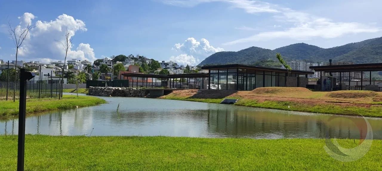Terreno para venda em Pedra Branca com 303 m² — foto 2