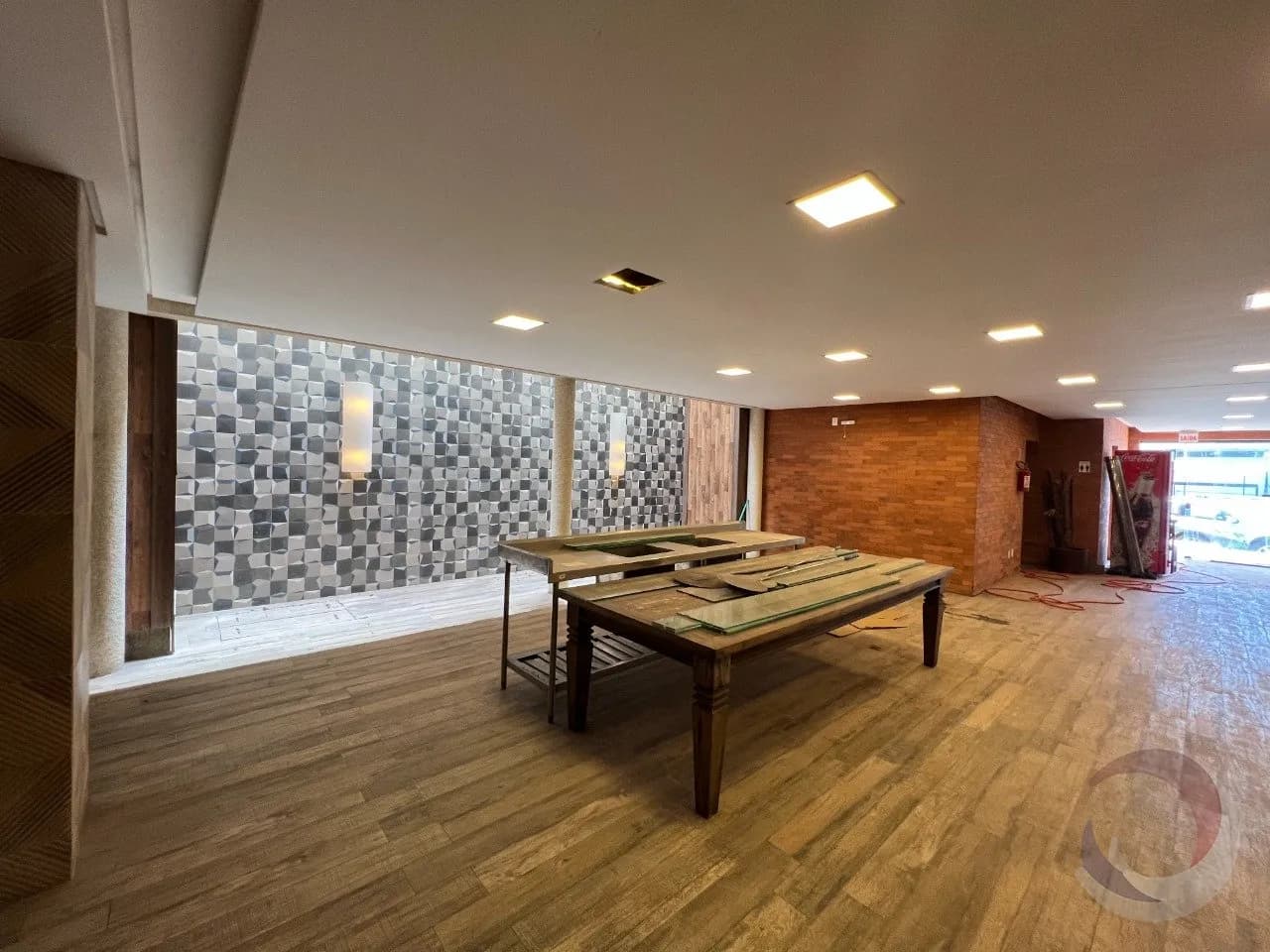 Casa comercial para venda em Agronômica com 464 m² — foto 2