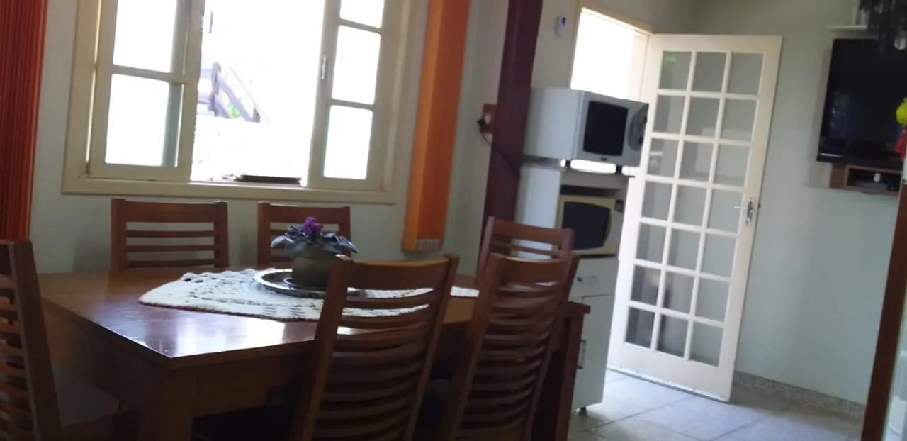 Casa para venda com 2 dormitórios em Campeche com 85 m² — foto principal