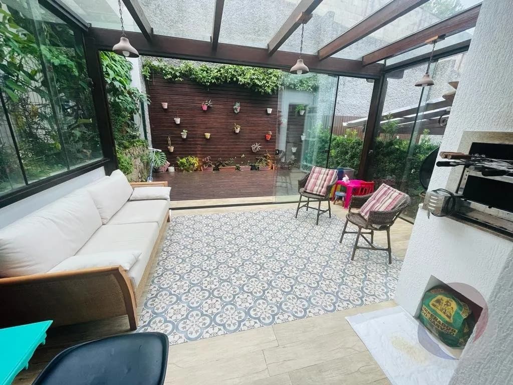 Casa para venda com 3 dormitórios em Sambaqui com 149 m² — foto 4