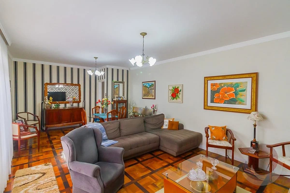 Casa para venda com 6 dormitórios em Trindade com 368 m² — foto 2