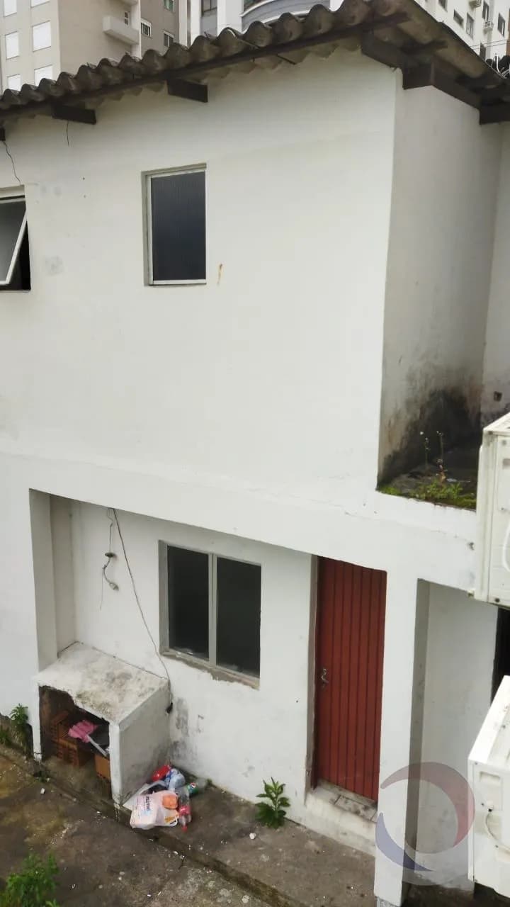 Casa comercial para venda em Centro com 141 m² — foto principal