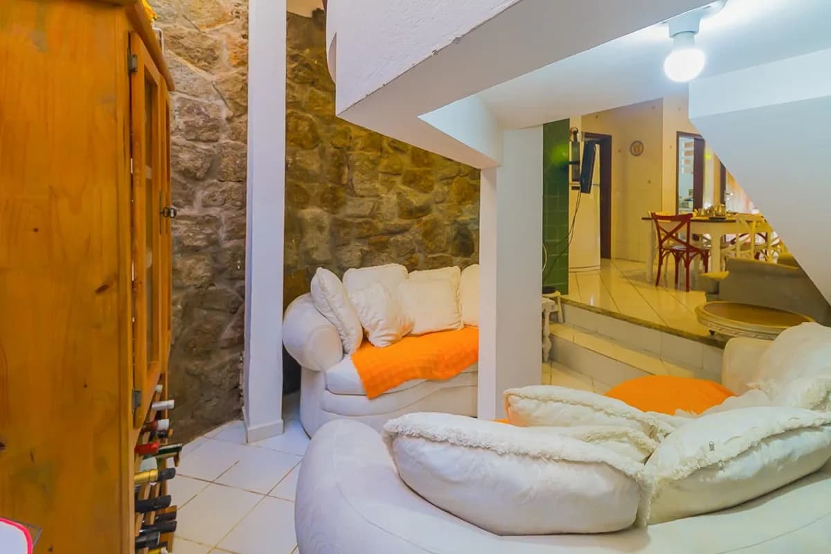 Casa para venda com 5 dormitórios em Trindade com 235 m² — foto 2