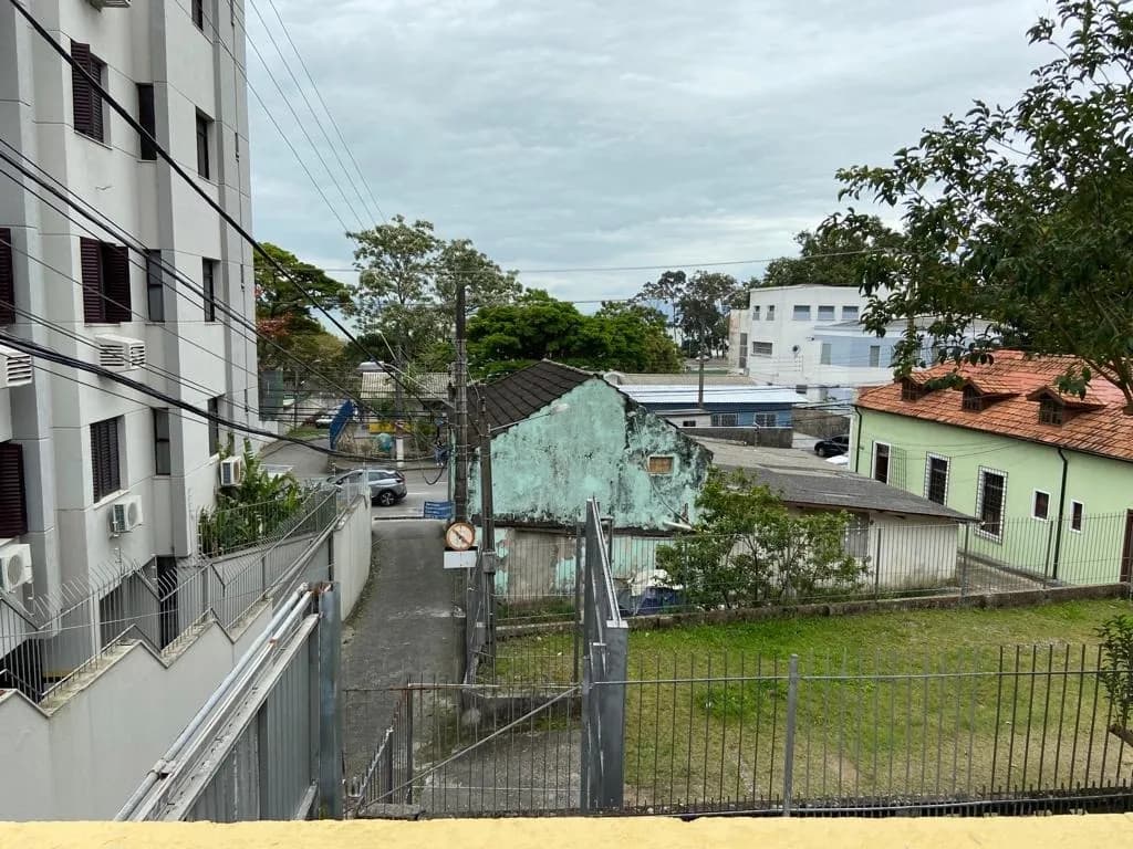 Casa para venda com 2 dormitórios em Agronômica com 76 m² — foto 4