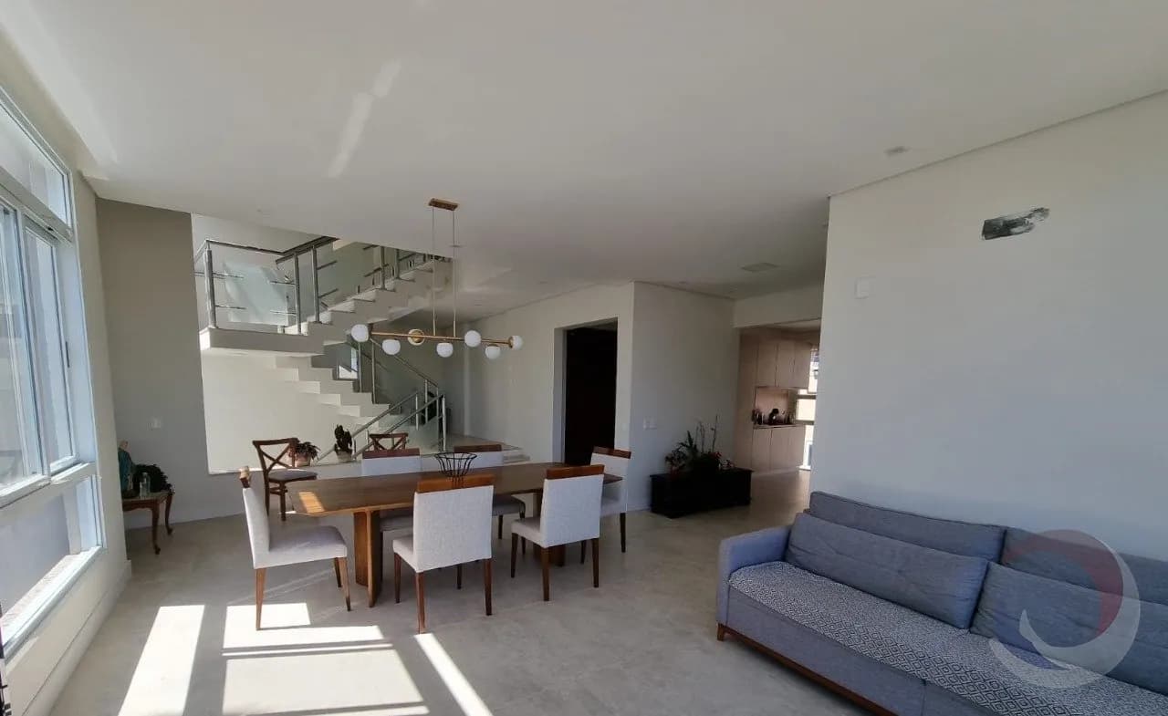 Casa para venda com 5 dormitórios em Joao Paulo com 567 m² — foto principal