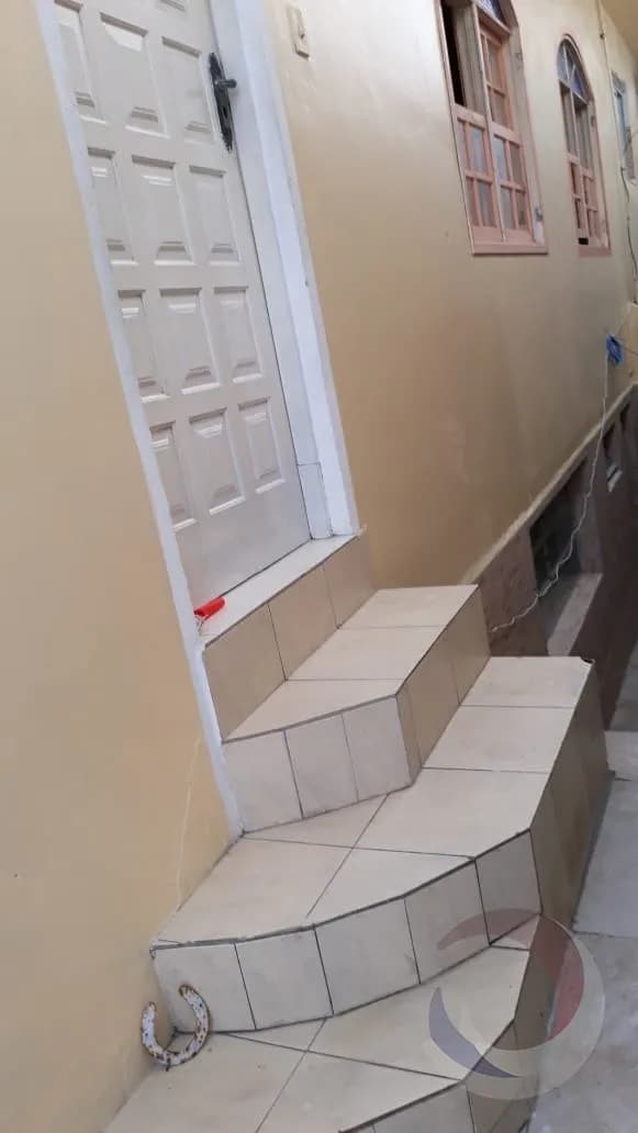 Casa para venda com 1 dormitório, em Barreiros com 377 m² — foto 4