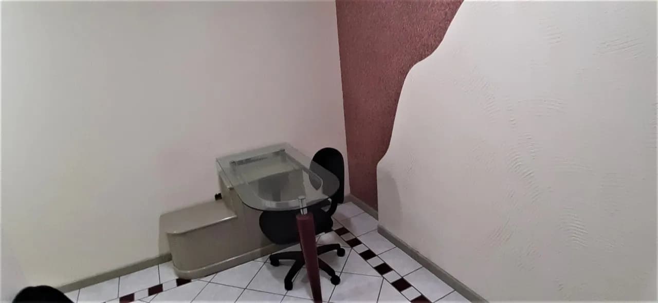 Sala comercial para venda em Centro com 49 m² — foto 2