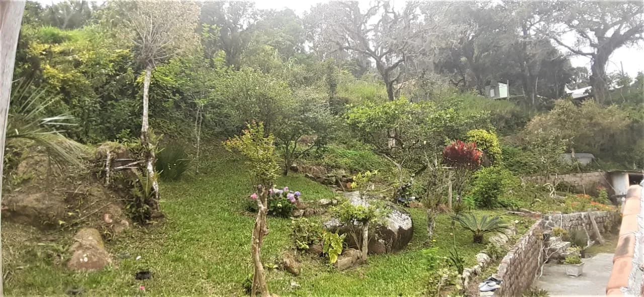 Terreno para venda em Sambaqui com 22000 m² — foto principal