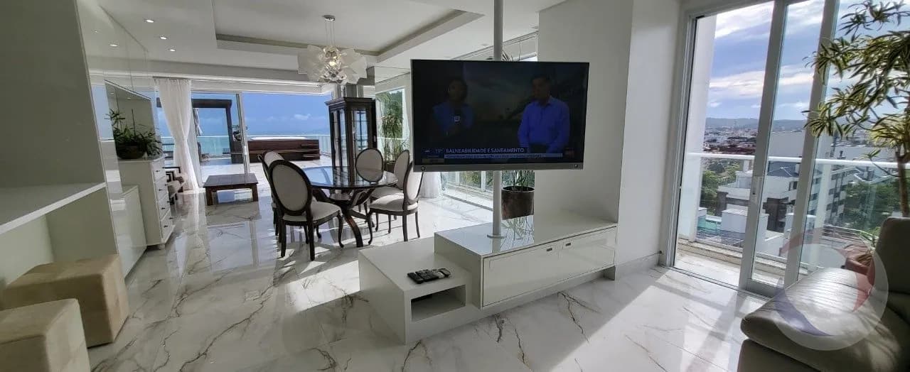 Cobertura para venda com 4 dormitórios em Canajurê com 517 m²