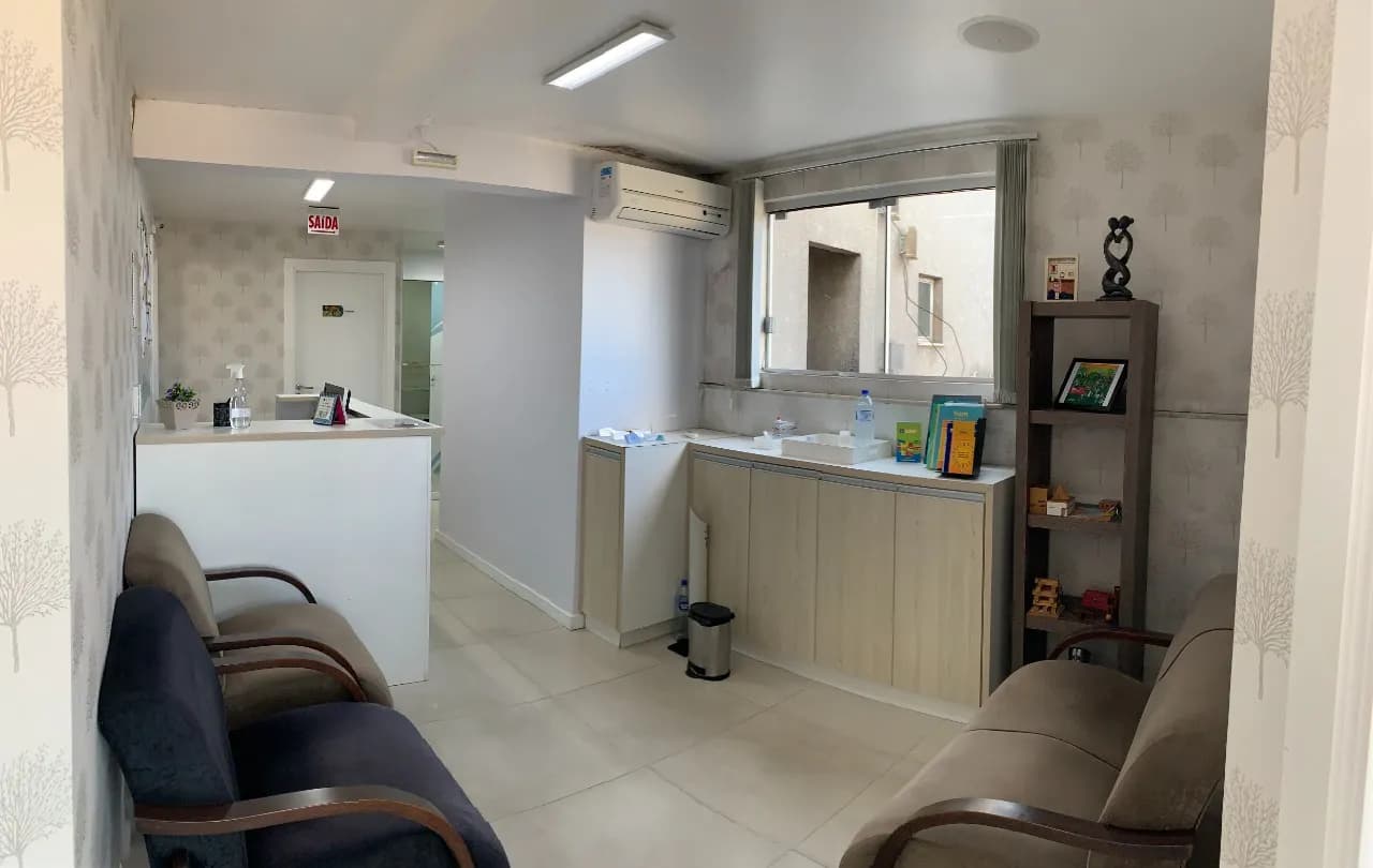 Sala comercial para venda em Trindade com 75 m² — foto 3