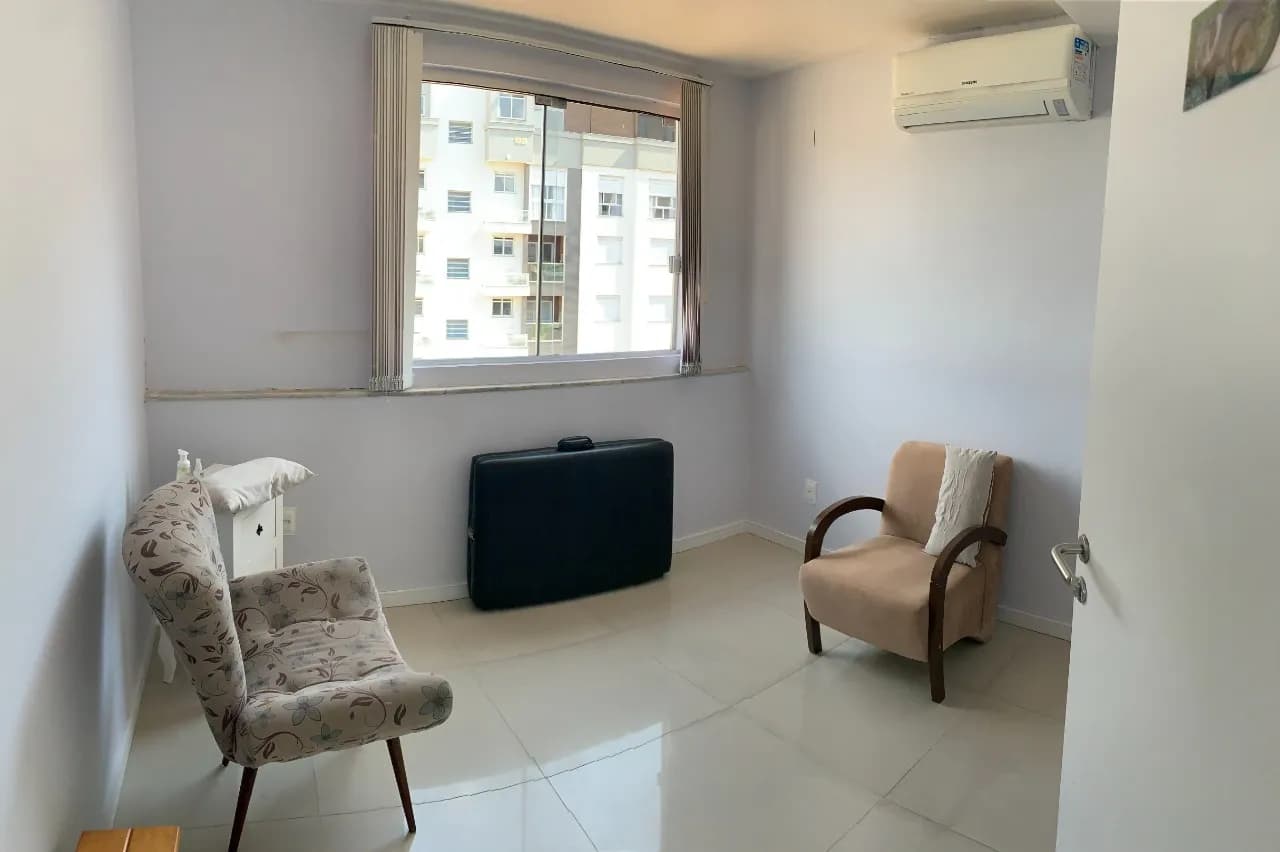 Sala comercial para venda em Trindade com 75 m² — foto 5