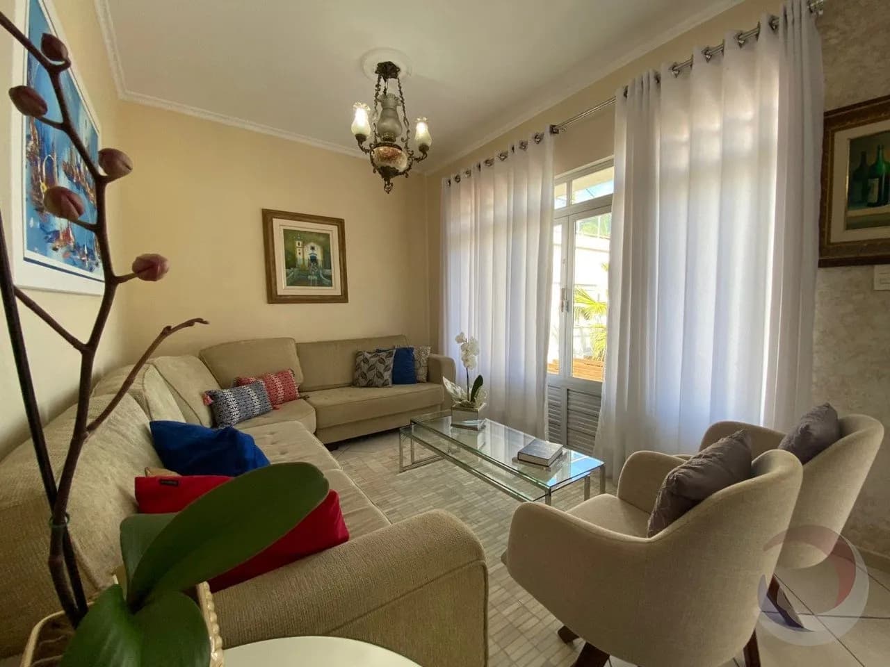 Casa comercial para venda em Itaguaçu com 140 m² — foto principal