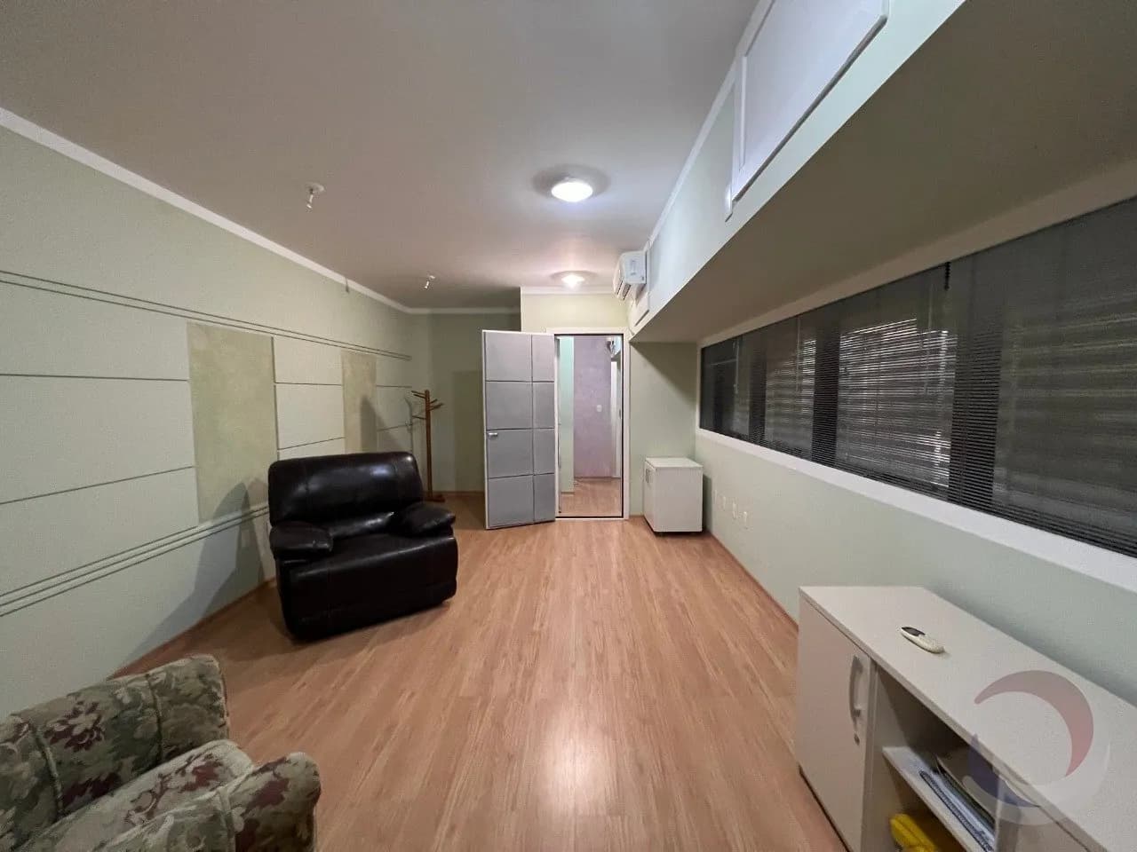 Sala comercial para venda em Centro com 42 m² — foto principal