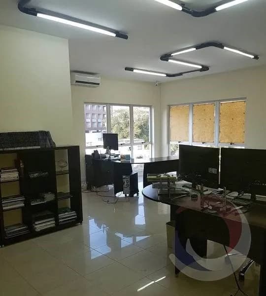 Sala comercial para venda em Trindade com 84 m² — foto principal