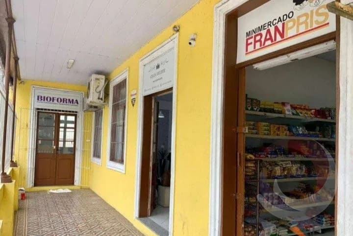 Casa comercial para venda em Centro com 367 m² — foto principal