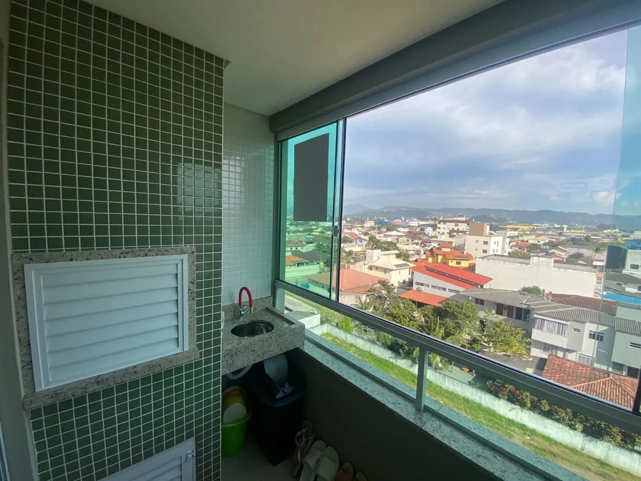 Apartamento para venda com 2 dormitórios em Centro com 75 m² — foto principal