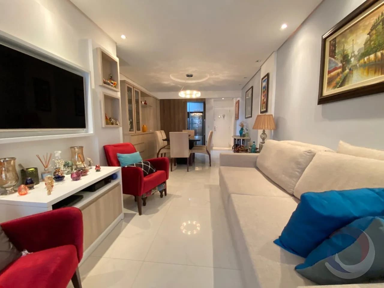 Apartamento para venda com 2 dormitórios em Centro com 101 m² — foto principal