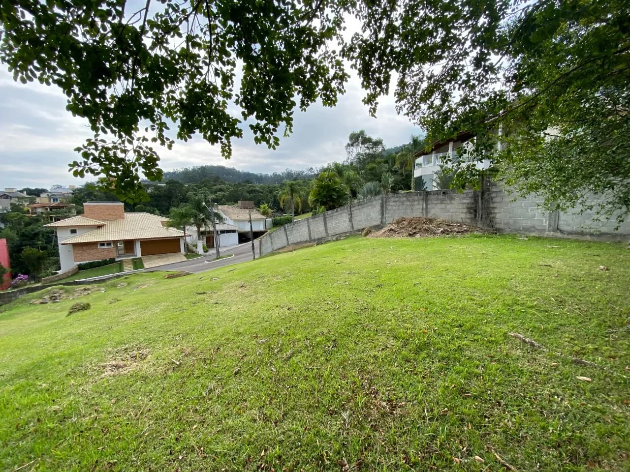 Terreno para venda em Cacupé com 949 m² — foto 2