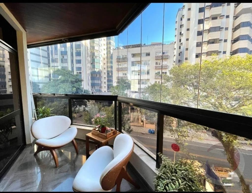 Apartamento para venda com 4 dormitórios em Centro com 237 m² — foto principal