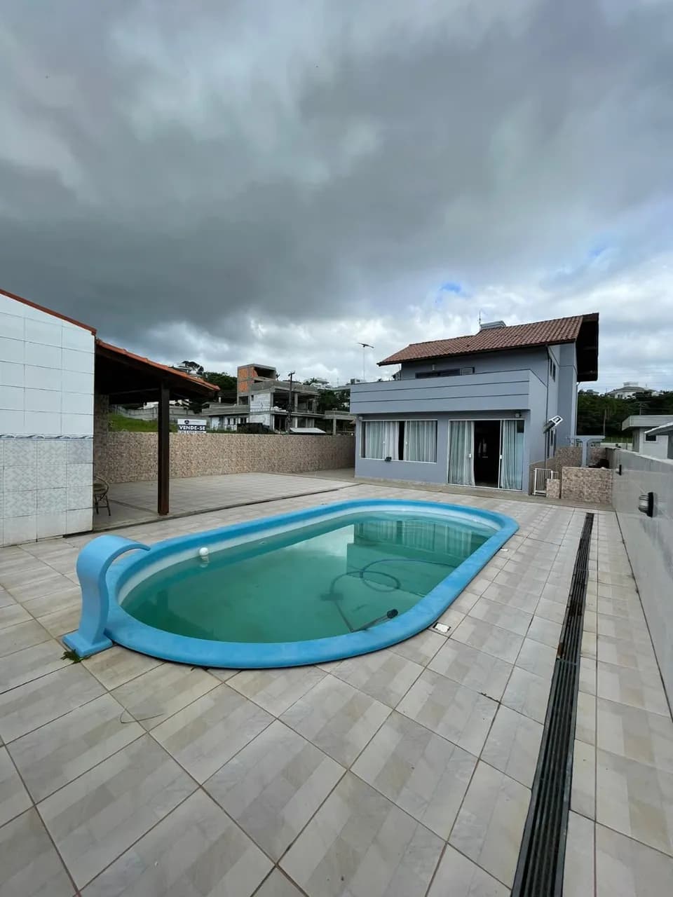 Casa para venda com 3 dormitórios em Pedra Branca com 180 m² — foto principal